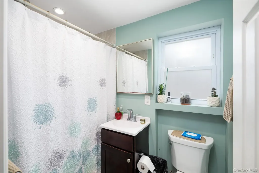 1463 Lincoln Terrace Peekskill NY 10566