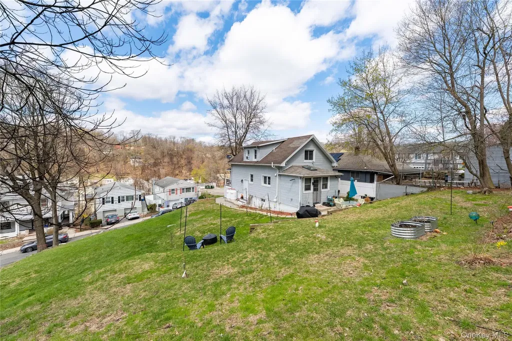1463 Lincoln Terrace Peekskill NY 10566