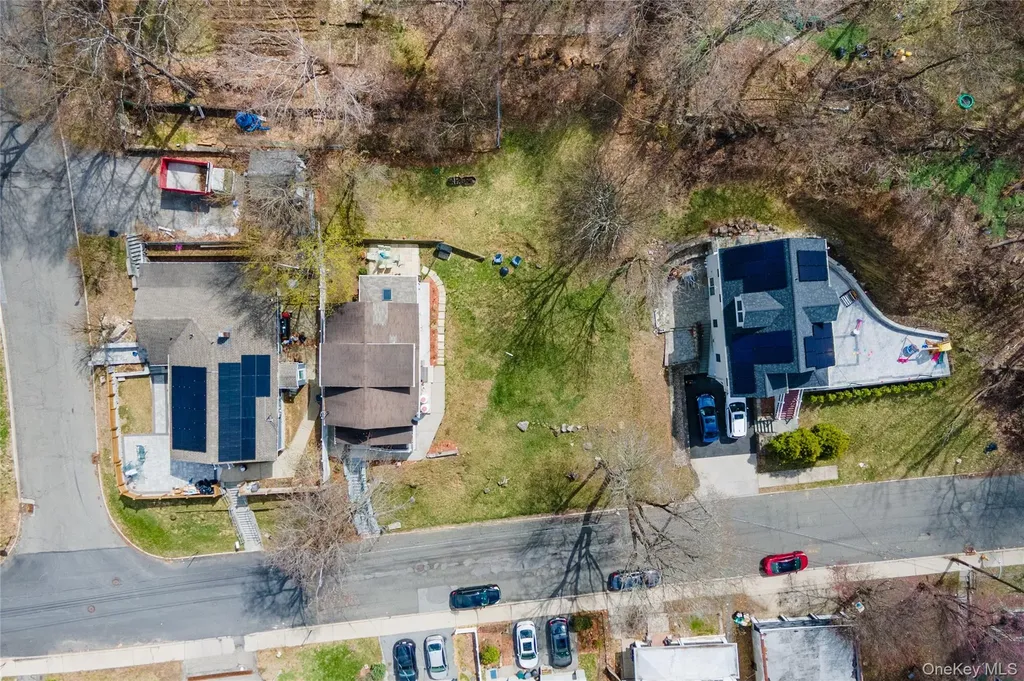 1463 Lincoln Terrace Peekskill NY 10566