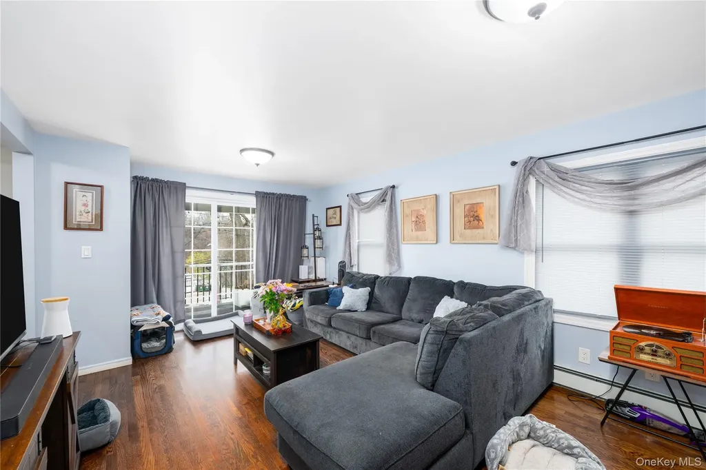 1463 Lincoln Terrace Peekskill NY 10566