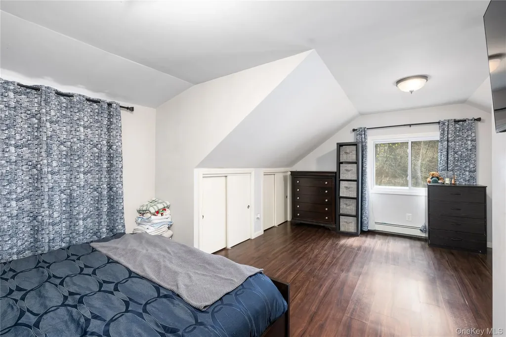 1463 Lincoln Terrace Peekskill NY 10566