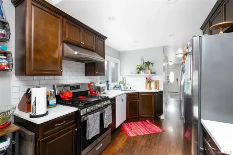 1463 Lincoln Terrace Peekskill NY 10566
