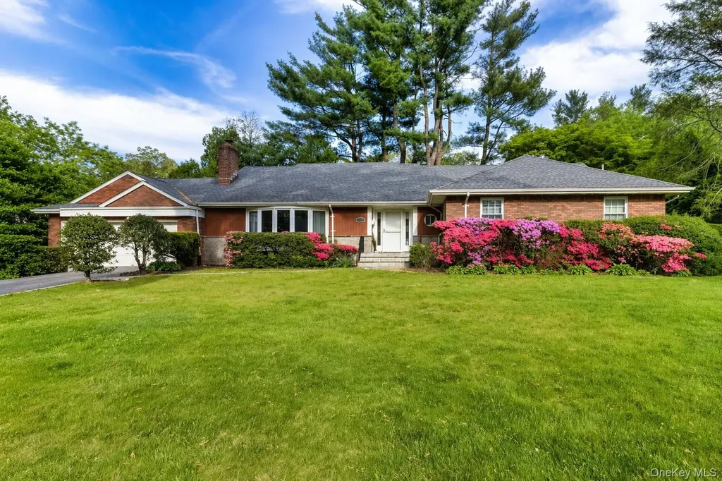 88 Spier Road Scarsdale NY 10583