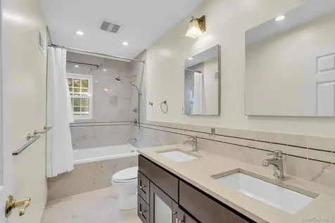 88 Spier Road Scarsdale NY 10583