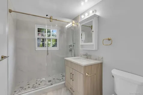 88 Spier Road Scarsdale NY 10583
