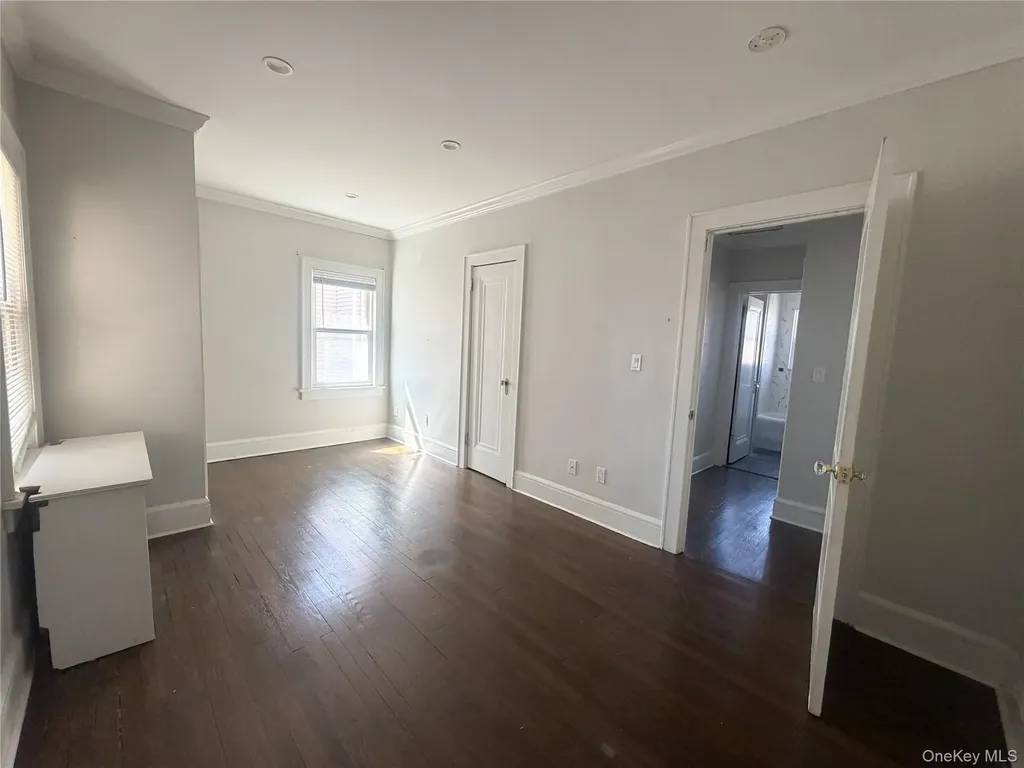 16 Minerva Place White Plains NY 10601