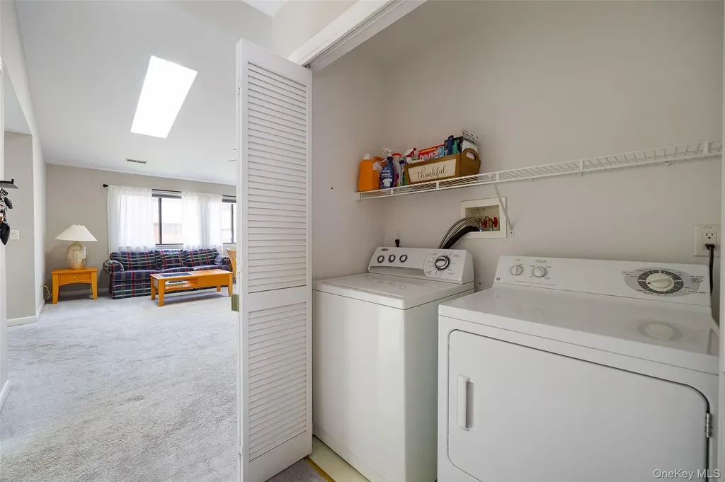237 Panorama Court Poughkeepsie NY 12603