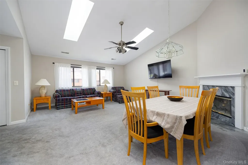 237 Panorama Court Poughkeepsie NY 12603