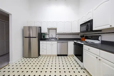 237 Panorama Court Poughkeepsie NY 12603