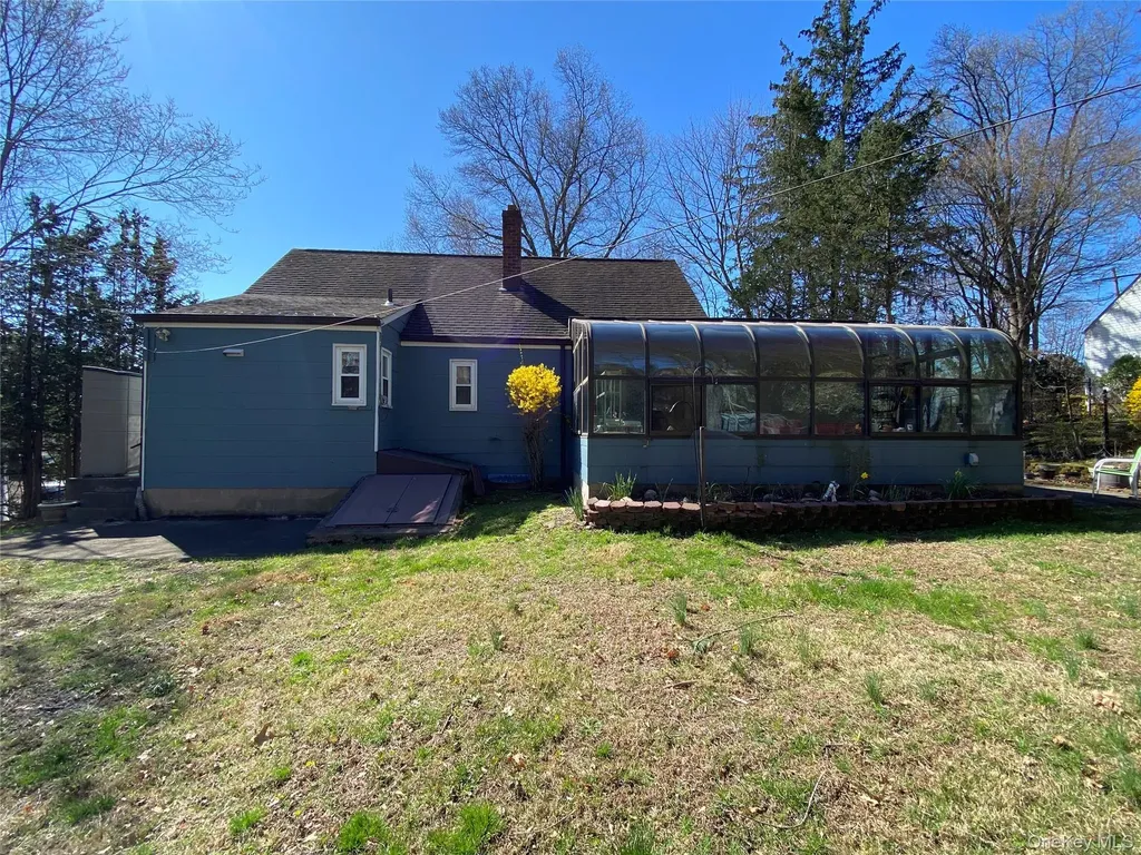 315 Manor Boulevard Pearl River NY 10965