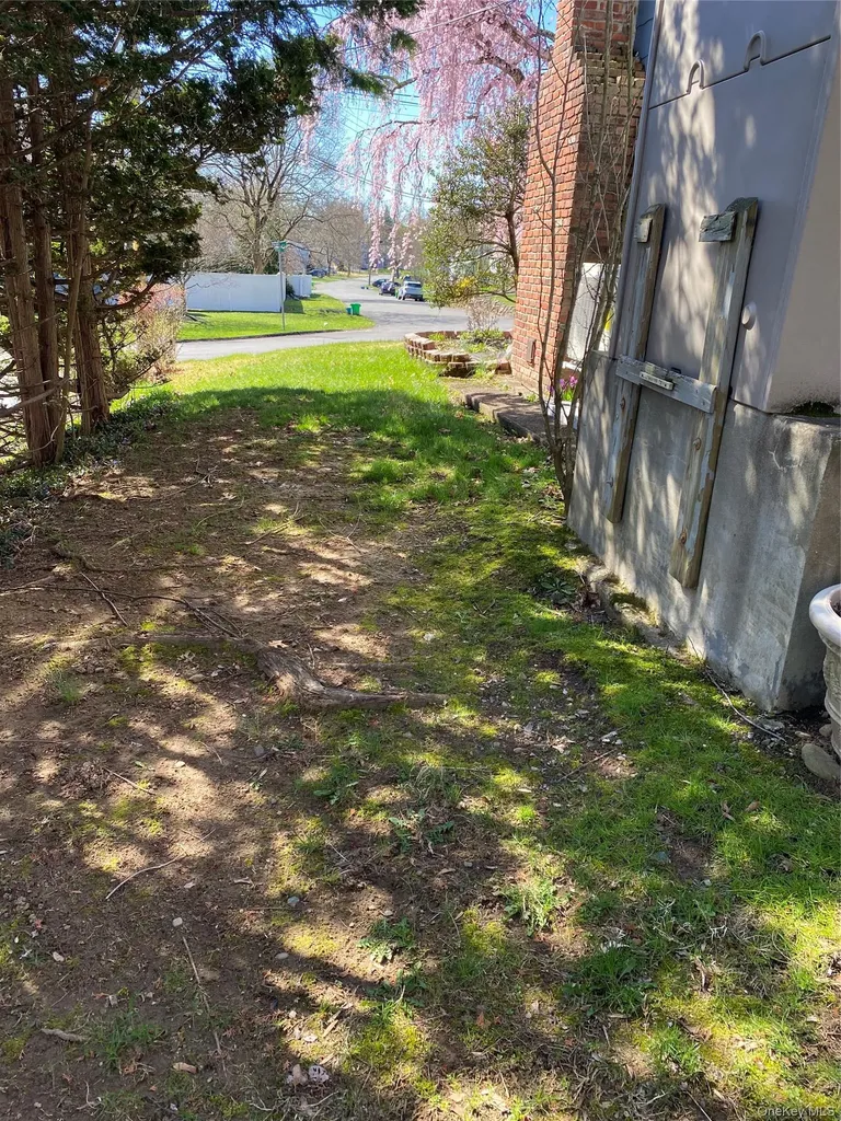 315 Manor Boulevard Pearl River NY 10965