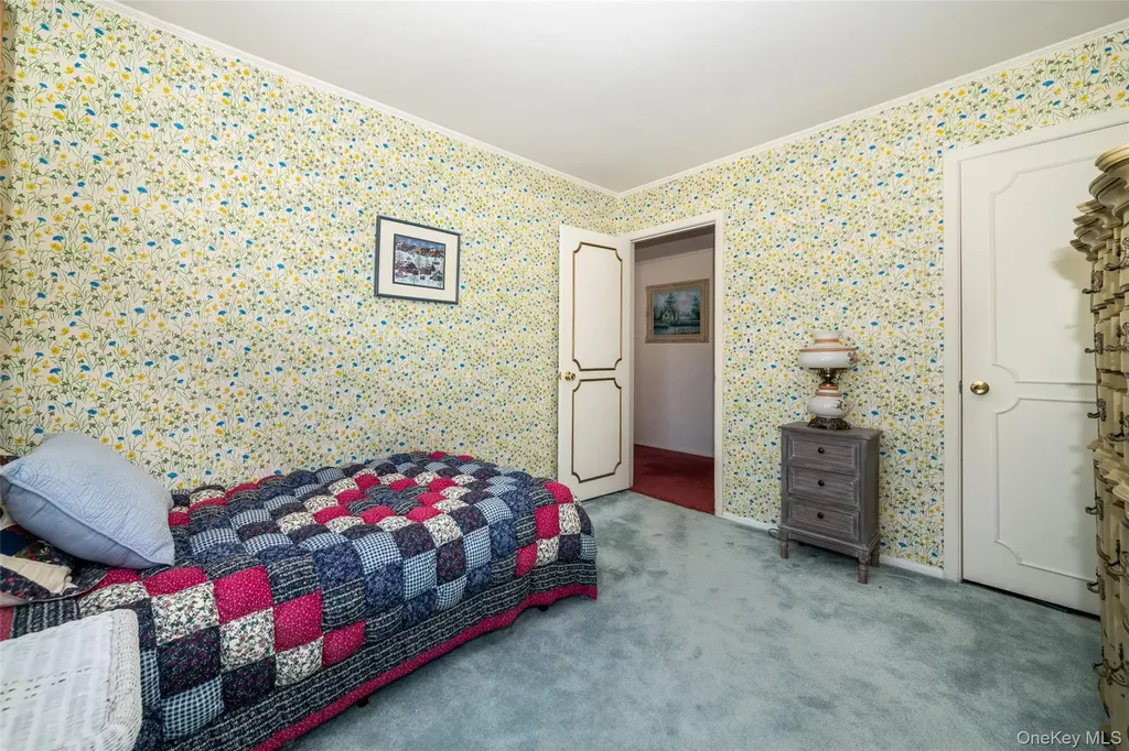 285 Stuart Drive New Rochelle NY 10804