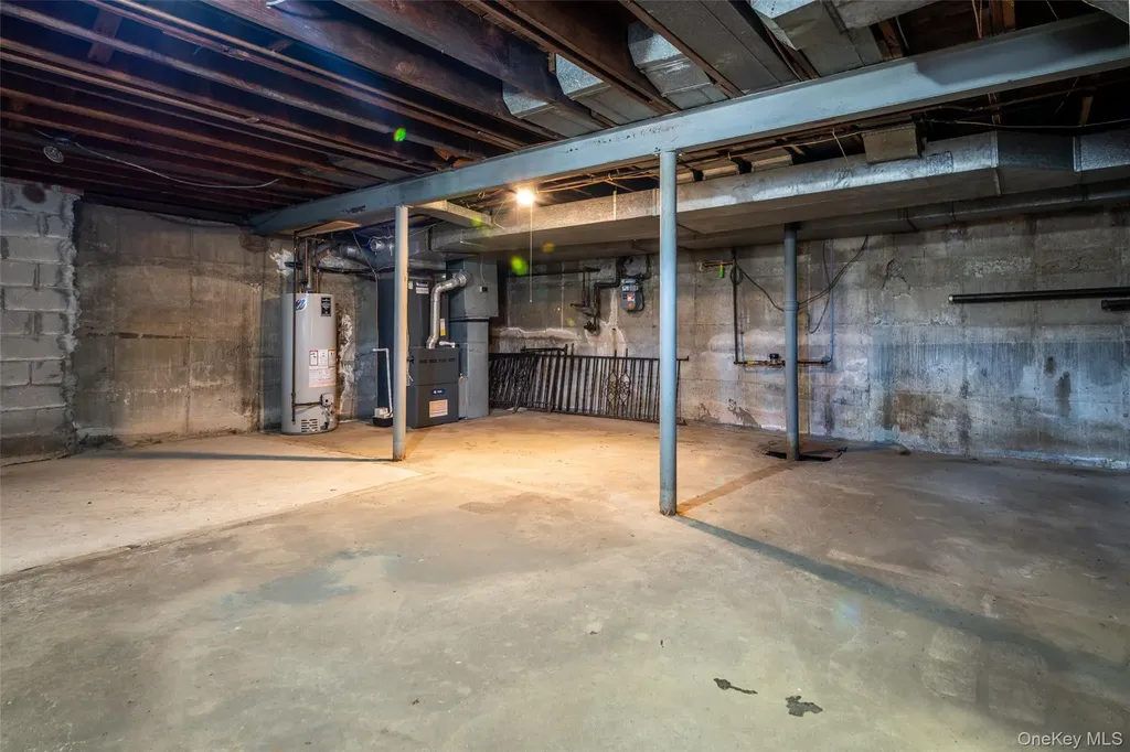 285 Stuart Drive New Rochelle NY 10804