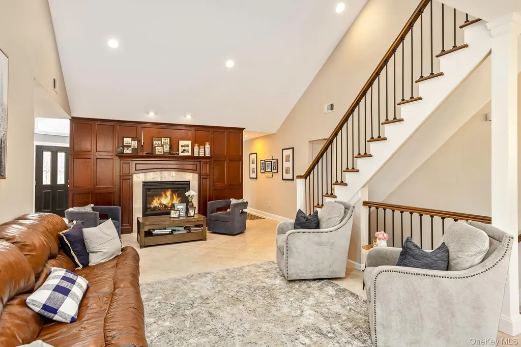 41 Landing Meadow Road Smithtown NY 11787