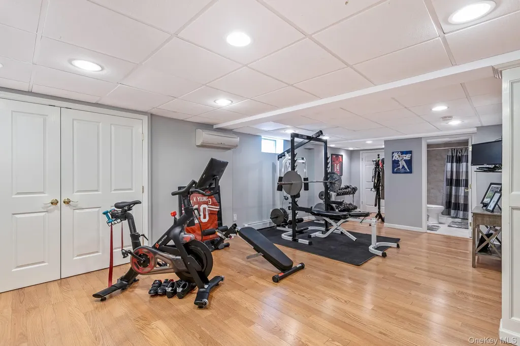 41 Landing Meadow Road Smithtown NY 11787