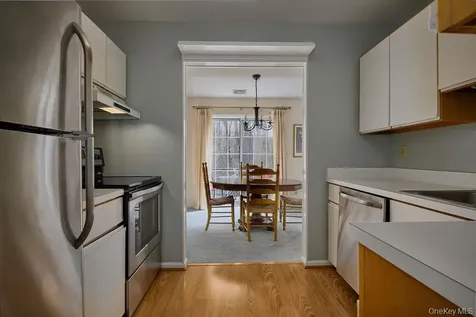 406 Bentley Court Brewster NY 10509