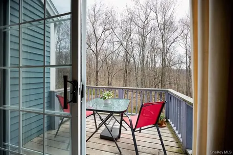 406 Bentley Court Brewster NY 10509