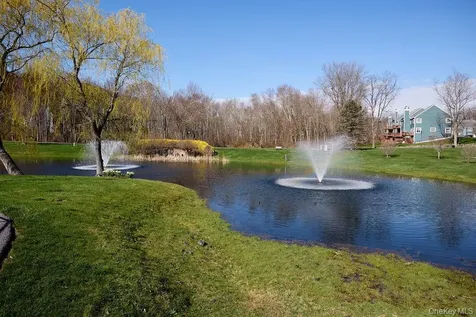 406 Bentley Court Brewster NY 10509