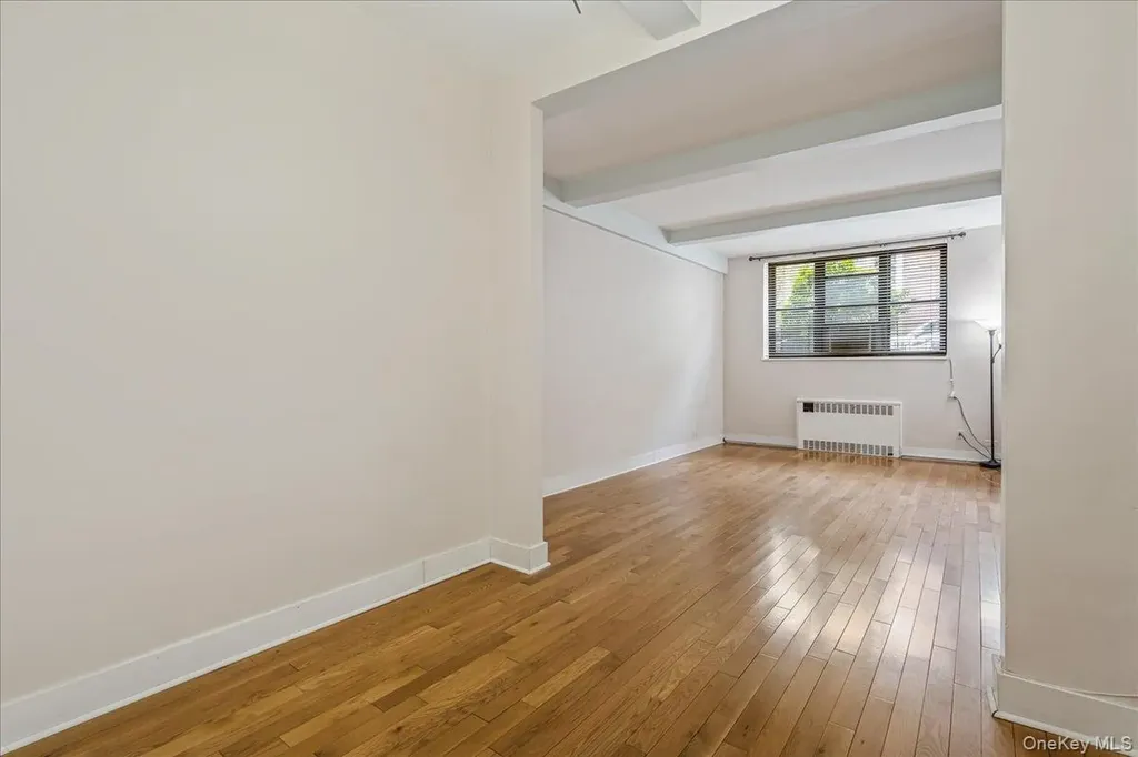 67-35 Yellowstone Boulevard Forest Hills NY 11375