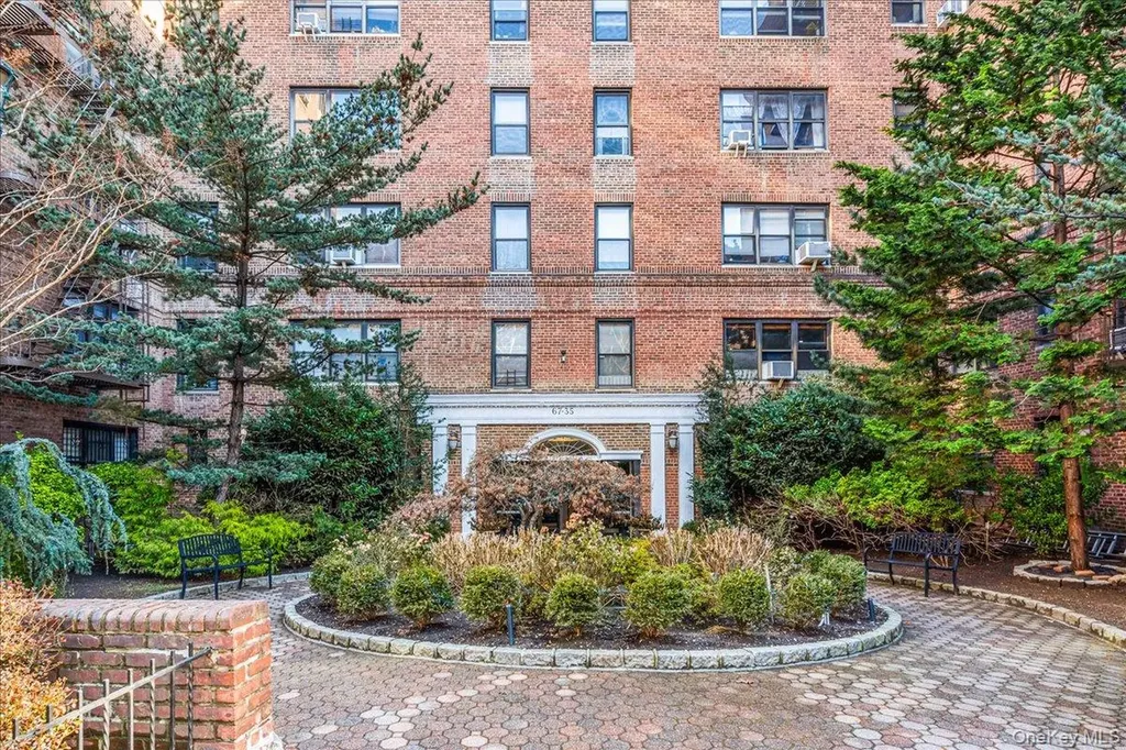 67-35 Yellowstone Boulevard Forest Hills NY 11375