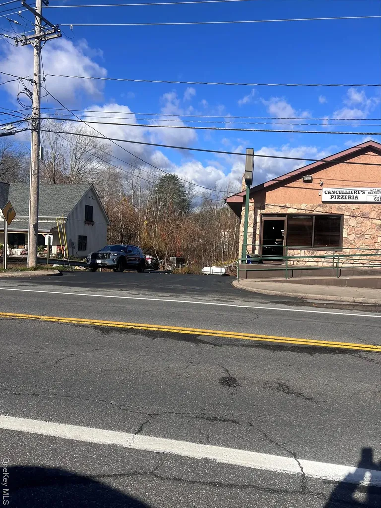 6320 Route 209 Kerhonkson NY 12446
