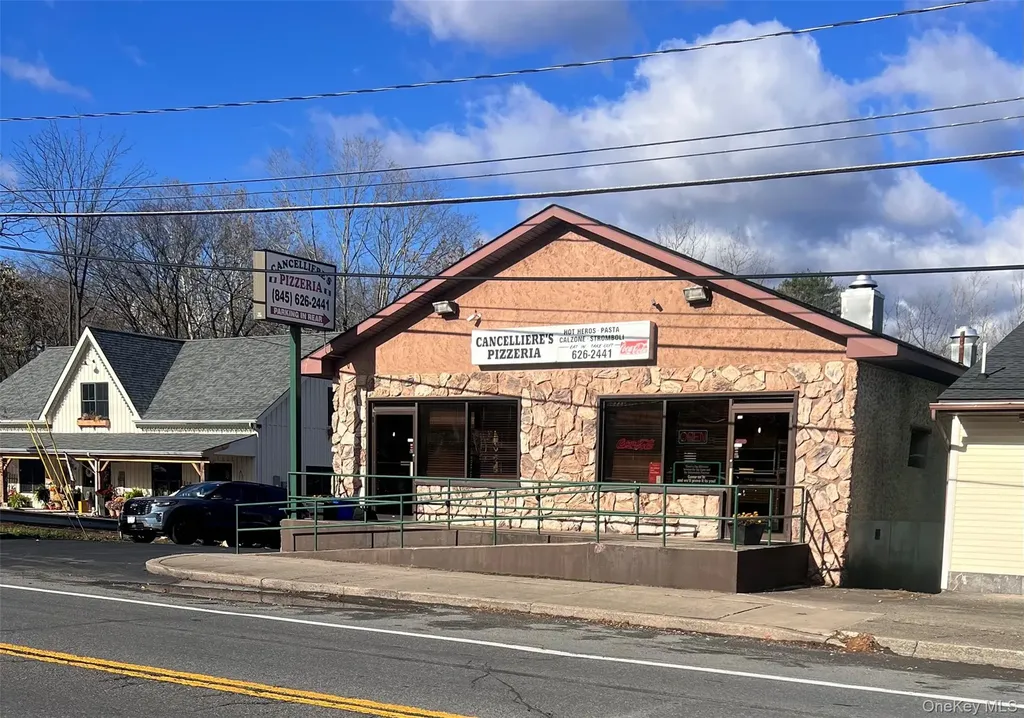 6320 Route 209 Kerhonkson NY 12446