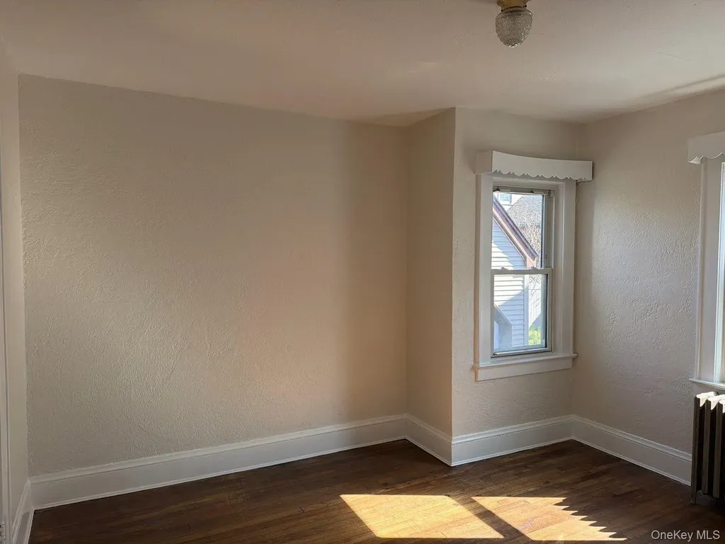 987 Wallace Avenue Baldwin NY 11510