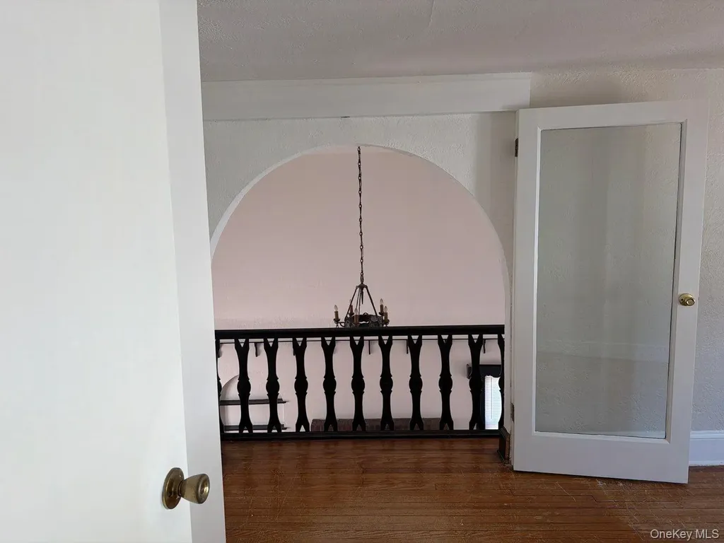 987 Wallace Avenue Baldwin NY 11510