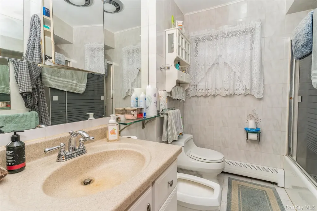 77 Lucille Avenue Elmont NY 11003