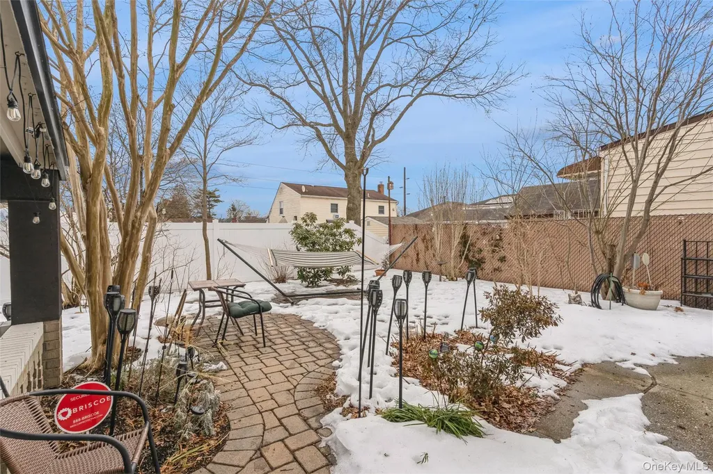 77 Lucille Avenue Elmont NY 11003
