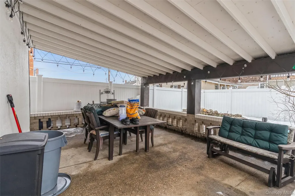 77 Lucille Avenue Elmont NY 11003