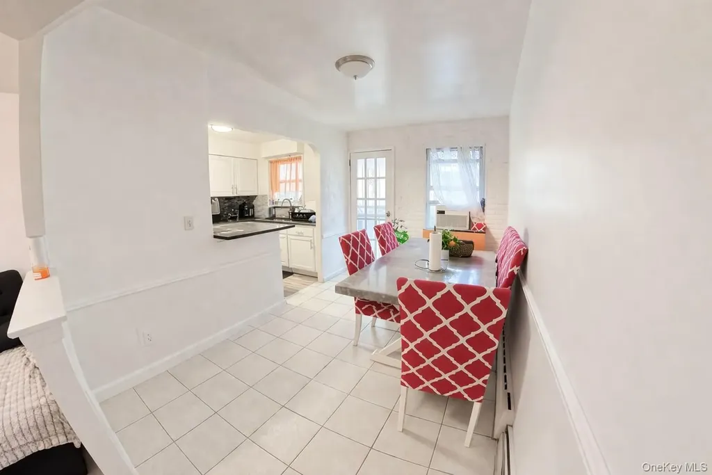 3014 Matthews Avenue Bronx NY 10467