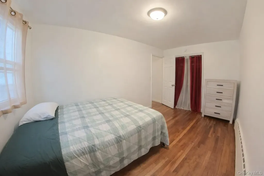 3014 Matthews Avenue Bronx NY 10467