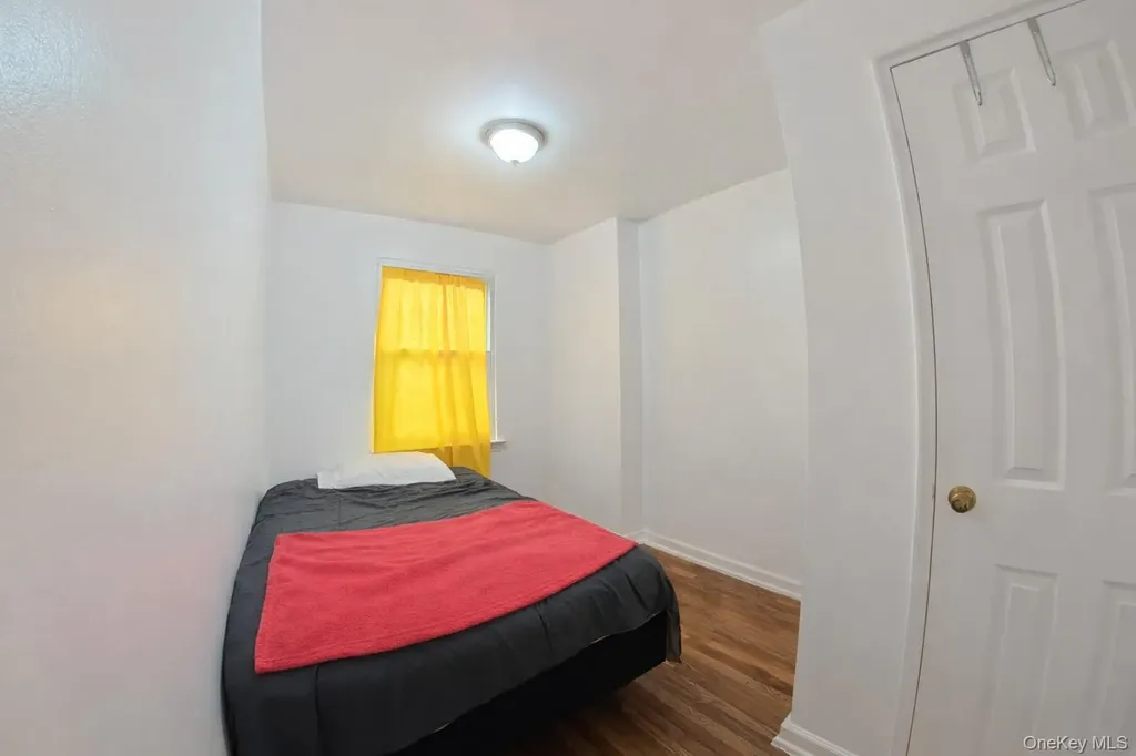 3014 Matthews Avenue Bronx NY 10467