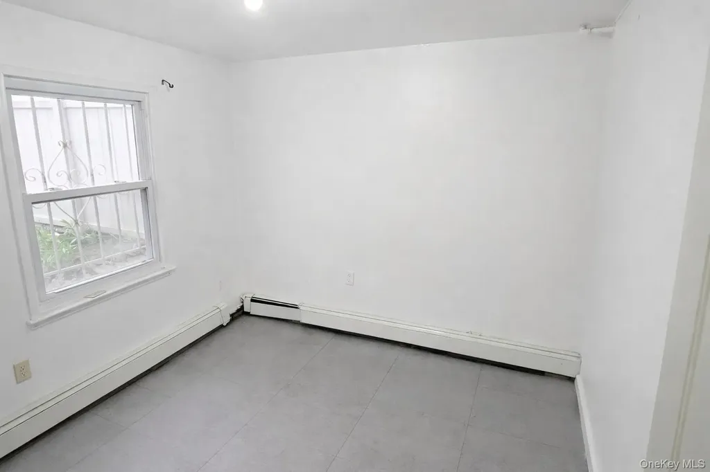 3014 Matthews Avenue Bronx NY 10467
