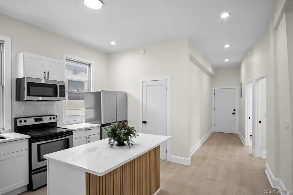 130 S 9th Avenue Mount Vernon NY 10550