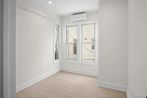 130 S 9th Avenue Mount Vernon NY 10550