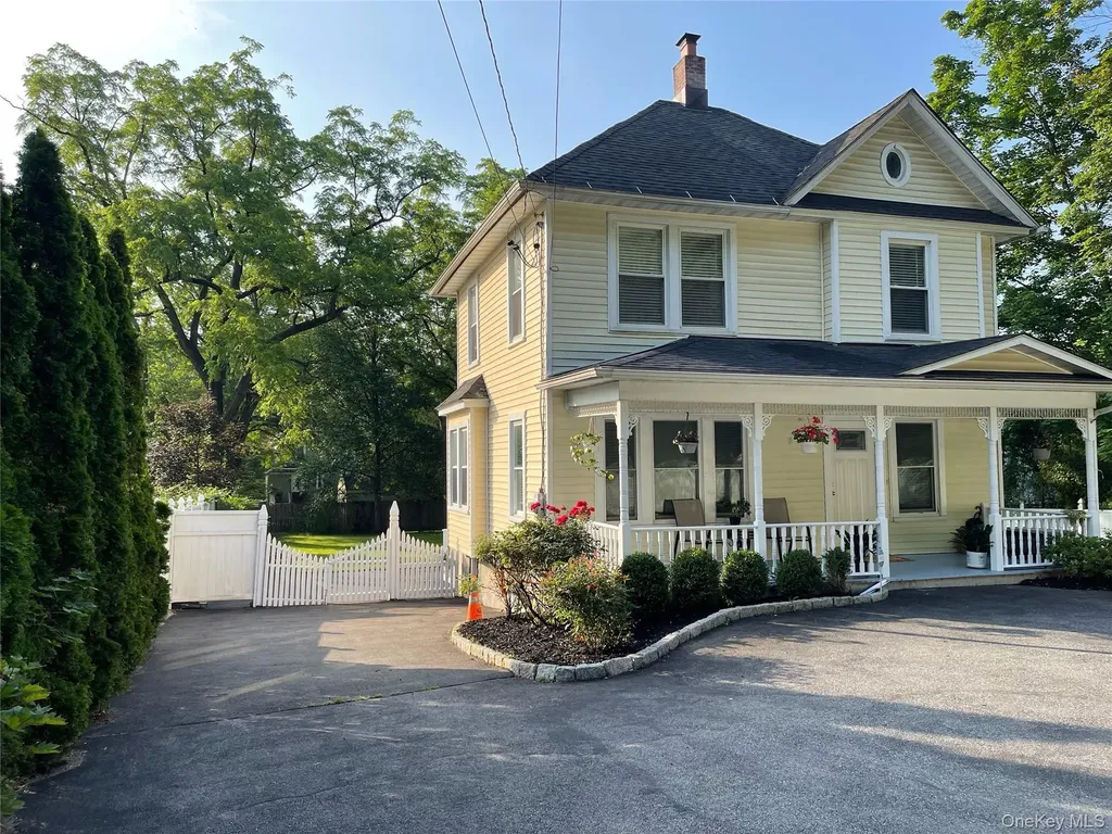 73 S Bedford Road Chappaqua NY 10514