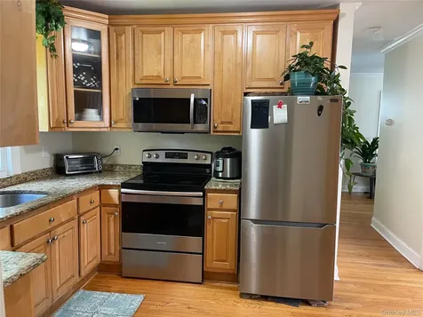 73 S Bedford Road Chappaqua NY 10514