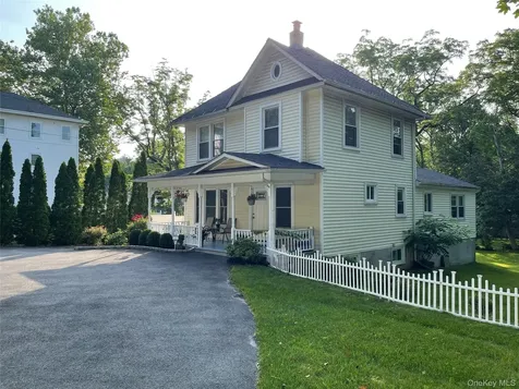 73 S Bedford Road Chappaqua NY 10514