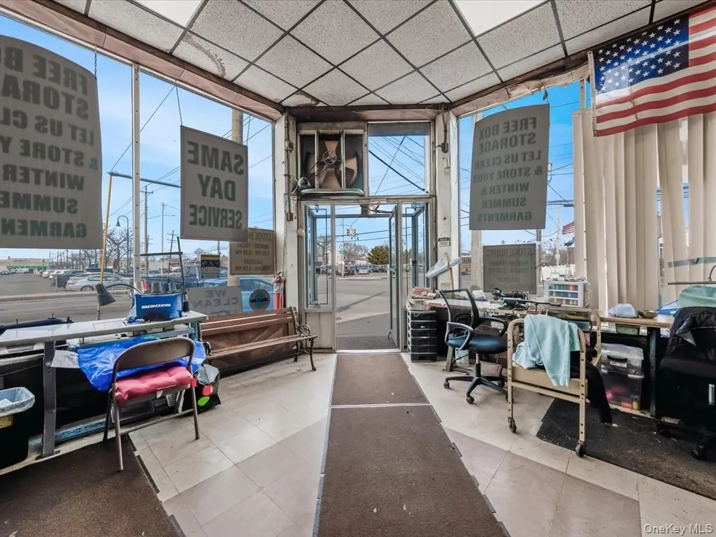 Oceanside NY 11572