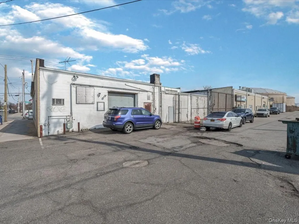 Oceanside NY 11572