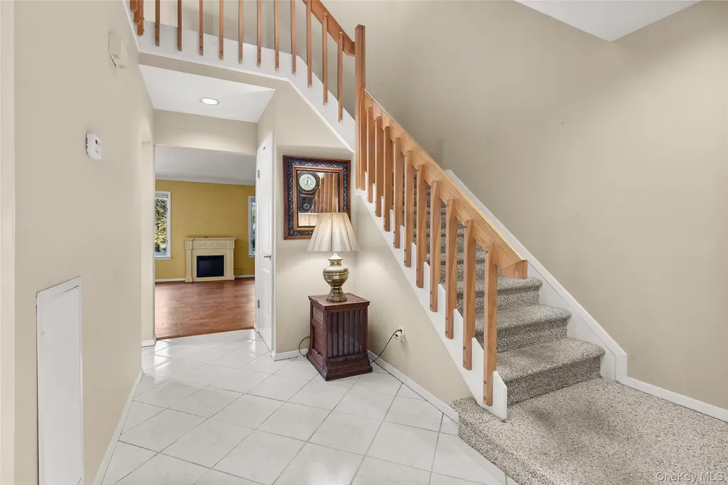41 Doral Lane Bay Shore NY 11706
