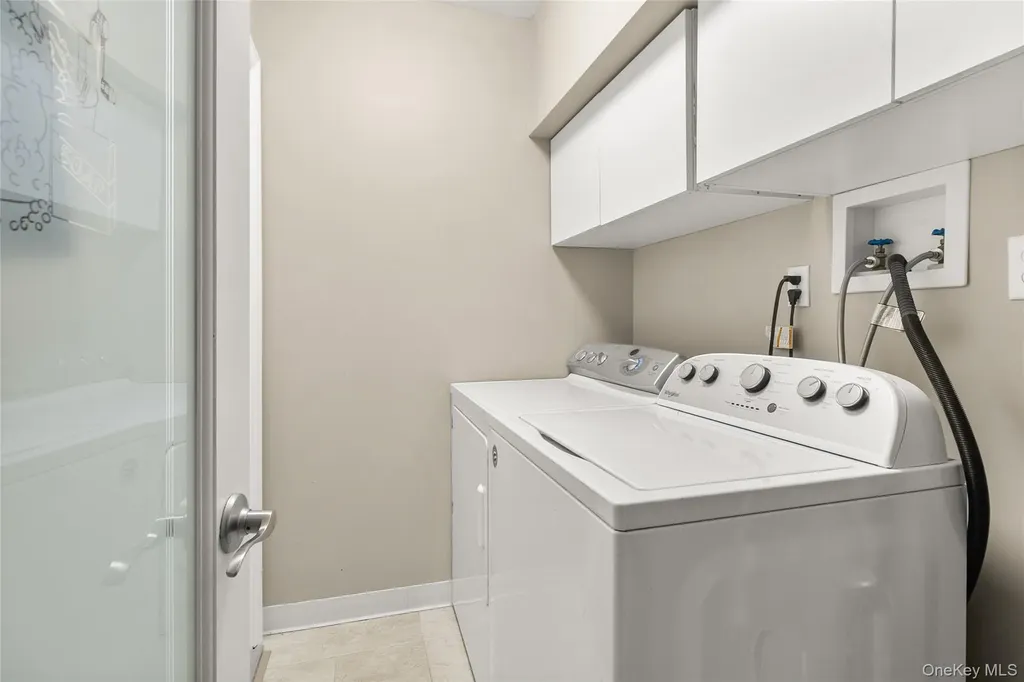 41 Doral Lane Bay Shore NY 11706