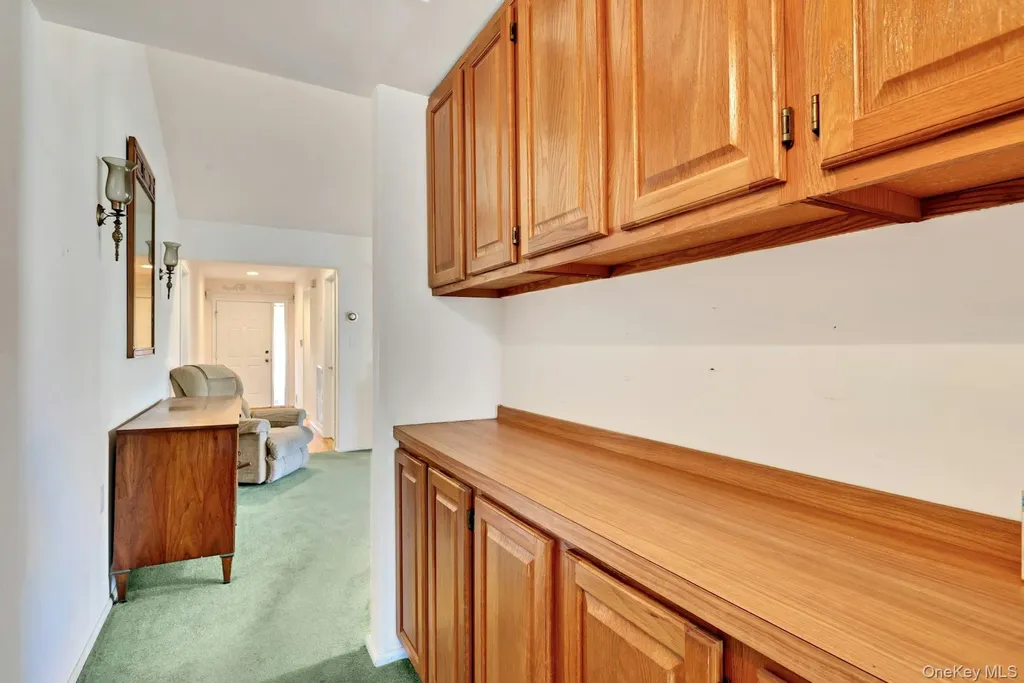 82 Glen Drive Ridge NY 11961