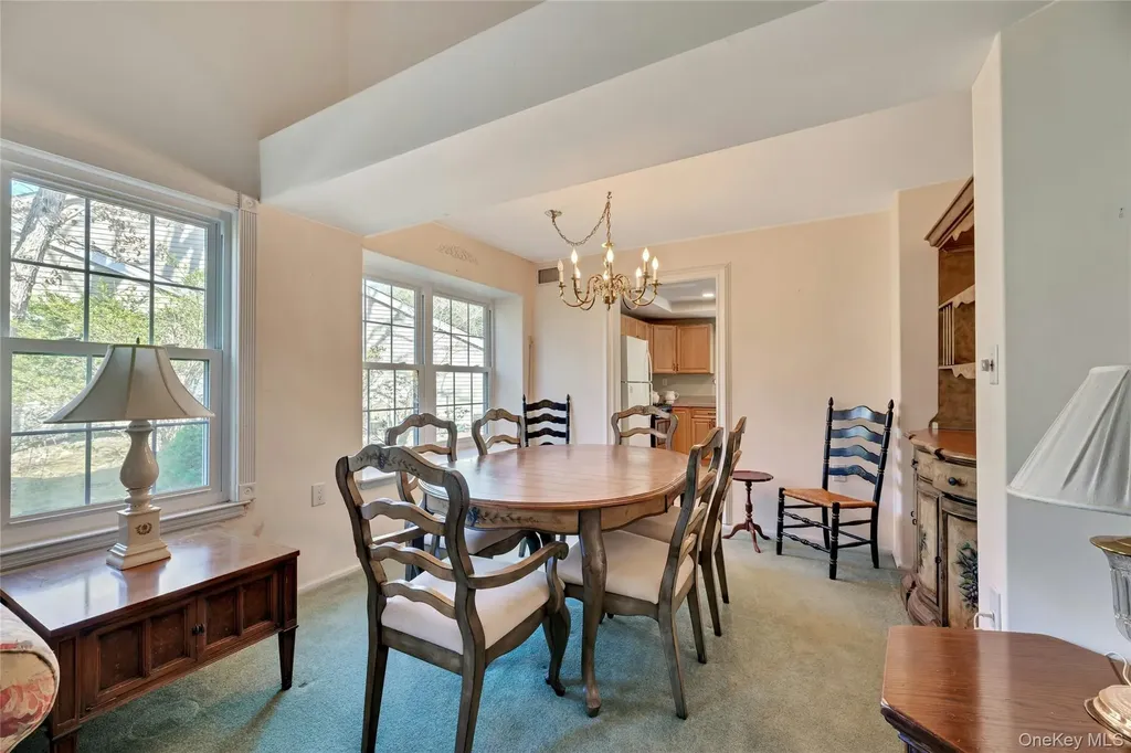 82 Glen Drive Ridge NY 11961
