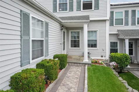 2702 Watch Hill Drive Tarrytown NY 10591