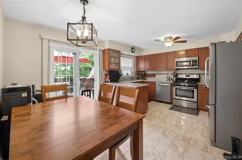 2702 Watch Hill Drive Tarrytown NY 10591