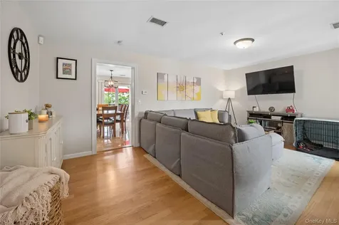 2702 Watch Hill Drive Tarrytown NY 10591