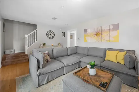 2702 Watch Hill Drive Tarrytown NY 10591